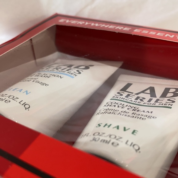 LAB Series skincare for men everywhere essentials travel gift set NIB - Picture 2 of 7